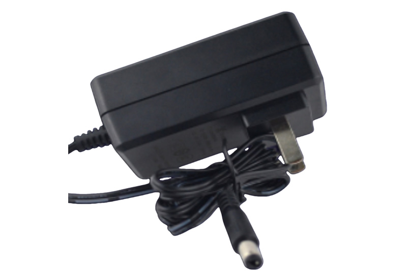 24W系列 电源适配器